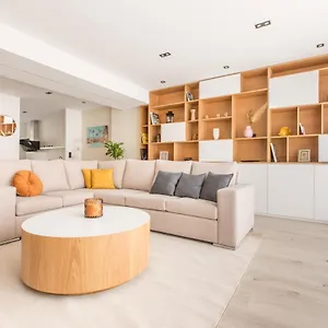 Spacieux Et Moderne 4 à 5mn à Pieds République Appartement Lille