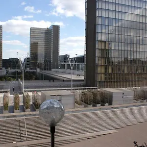Seine Front / Lib. F.mitterrand Appartement Paris